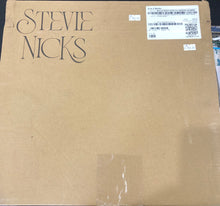 Load image into Gallery viewer, STEVIE NICKS – COMPLETE STUDIO ALBUMS & RARITIES (8 x LP + BONUS LP) BOX SET