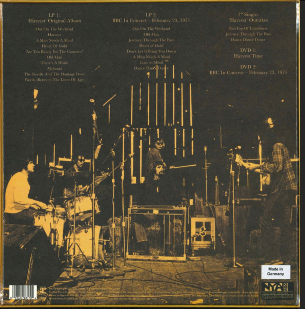 NEIL YOUNG – HARVEST (50TH ANNIVERSARY DELUXE EDITION BOX SET