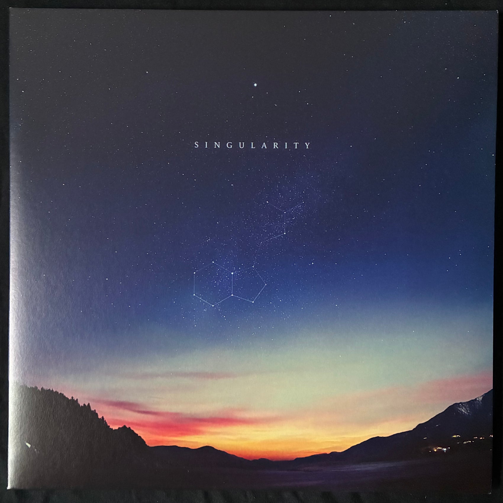 JON HOPKINS - SINGULARITY (2LP) (BLUE COLOURED) (USED VINYL 2018 EU/UK M-/EX+)