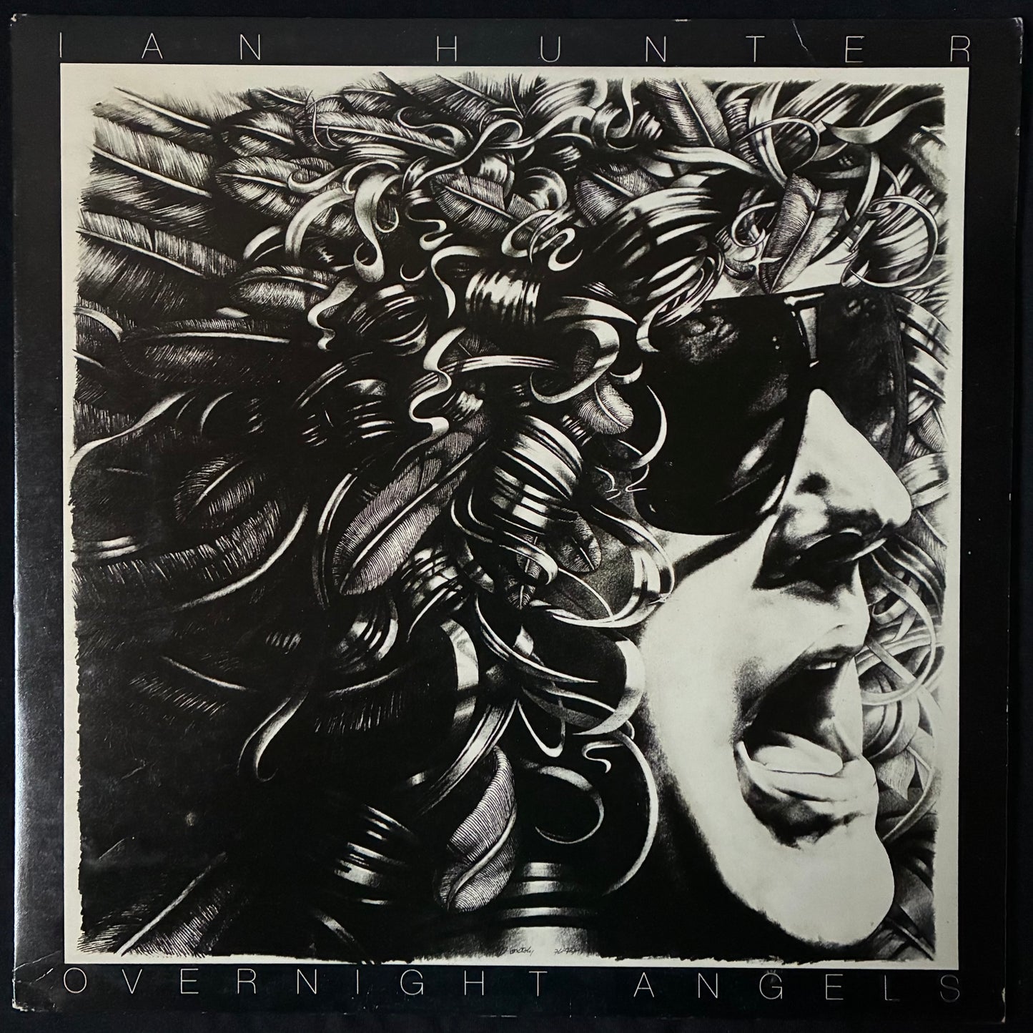 IAN HUNTER - OVERNIGHT ANGELS (USED VINYL 1977 UK M-/EX)