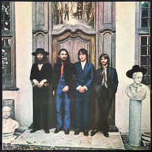 Load image into Gallery viewer, BEATLES - HEY JUDE (USED VINYL 1974 AUS M-/EX+)

