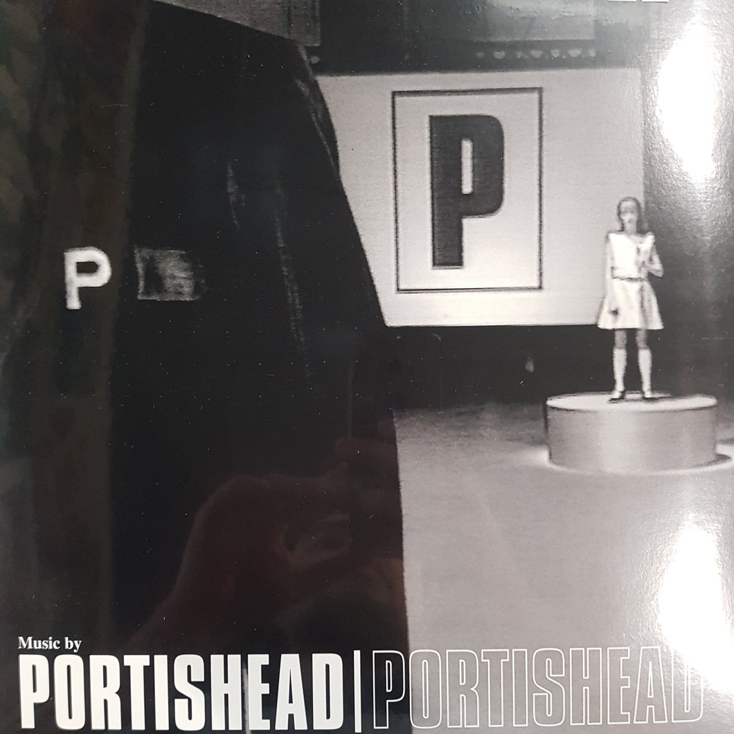 PORTISHEAD - SELF TITLED (USED VINYL 1997 US EX+/EX-)