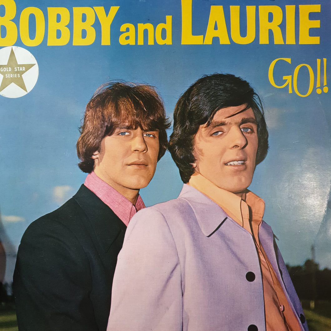 BOBBY AND LAURIE - SELF TITLED (USED VINYL 1965 AUS EX-/EX-)