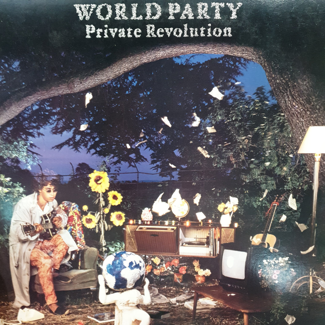 WORLD PARTY - PRIVATE REVOLUTION (USED VINYL 1986 US EX+/EX)