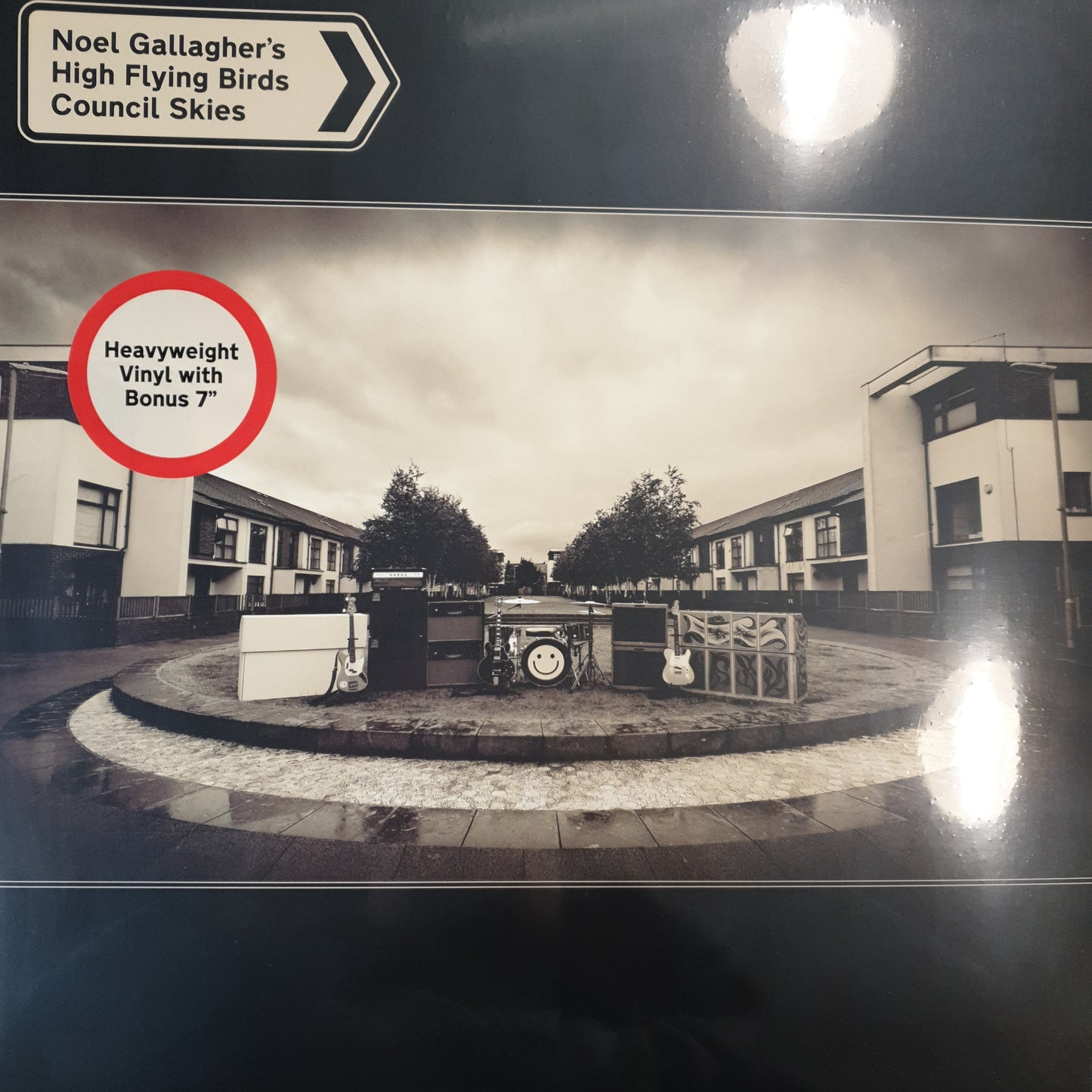 NOEL GALLAGHERS HIGH FLYING BIRDS - COUNCIL SKIES (LP+7") VINYL