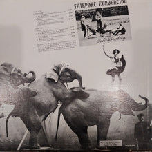 Load image into Gallery viewer, FAIRPORT CONVENTION - UNHALFBRICKING (USED VINYL 1969 U.S. EX+ EX+)
