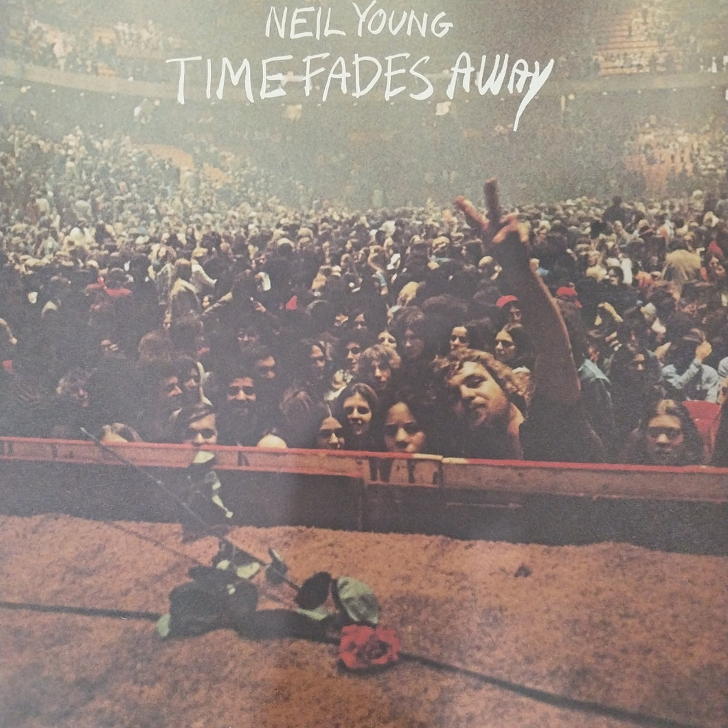 NEIL YOUNG - TIME FADES AWAY (USED VINYL 1983 GERMAN M- M-)