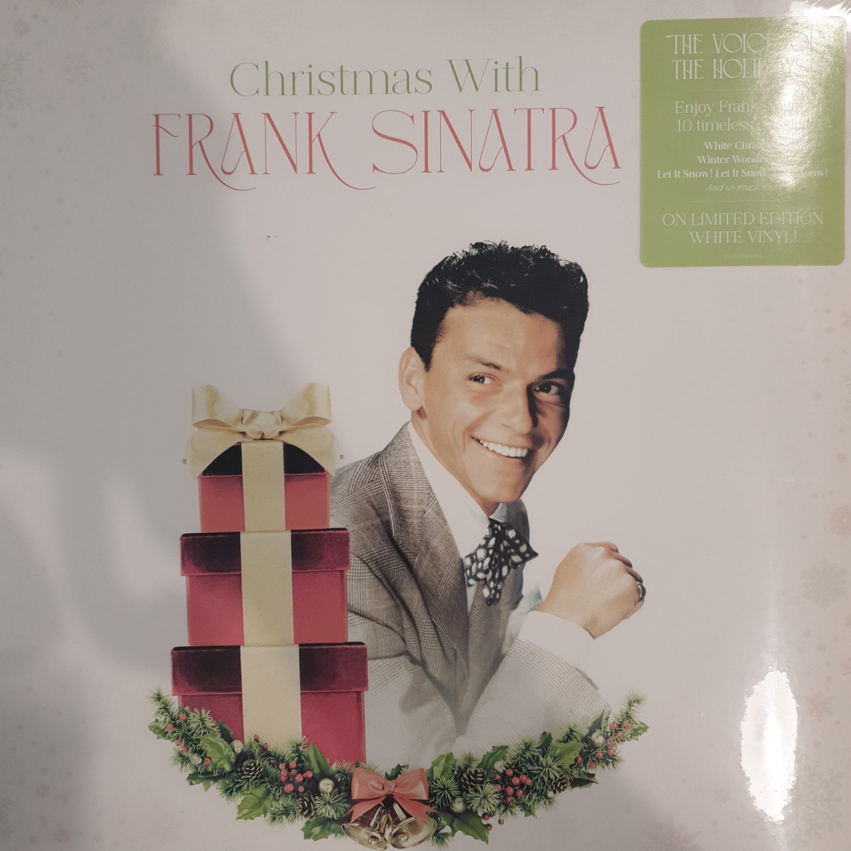 FRANK SINATRA - CHRISTMAS WITH FRANK SINATRA (WHITE COLOURED) VINYL