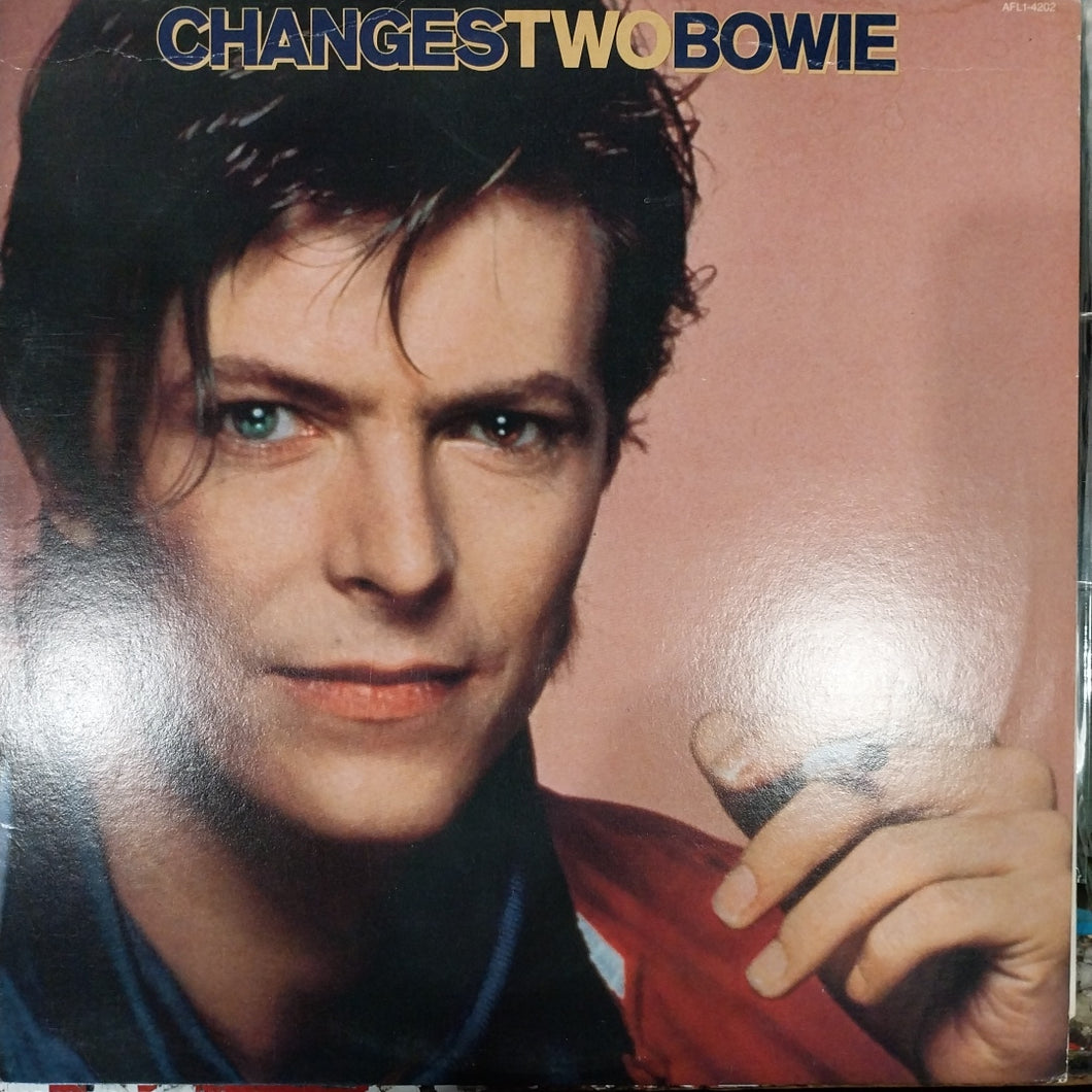 DAVID BOWIE - CHANGES TWO (USED VINYL 1981 U.S. M- EX)