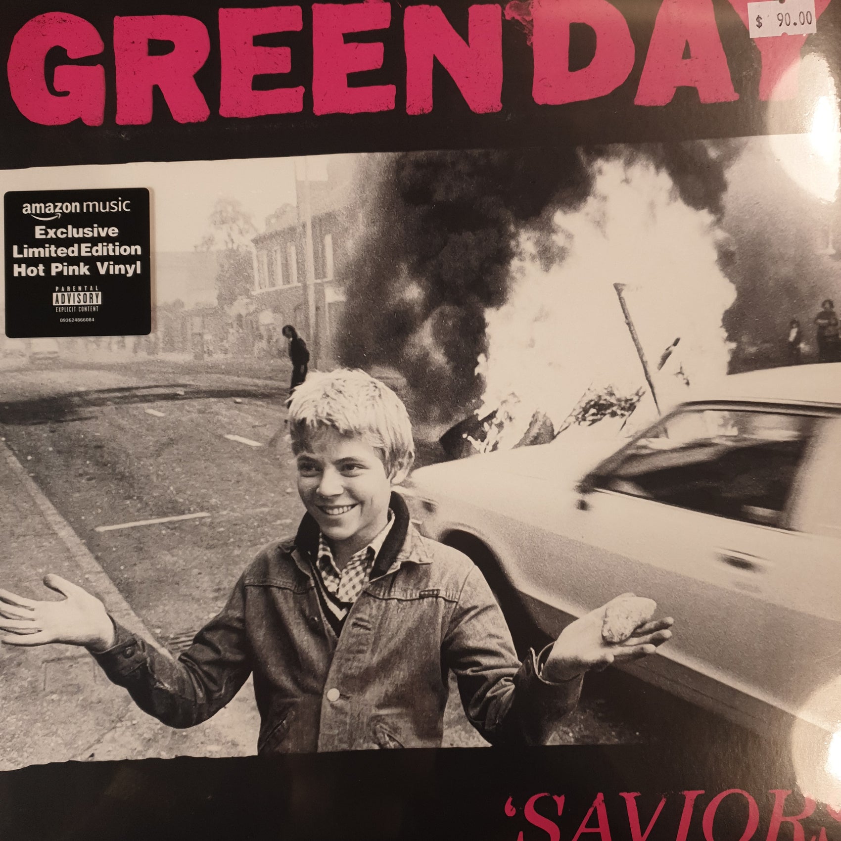 GREEN DAY - SAVIOURS (HIT PINK COLOURED) VINYL