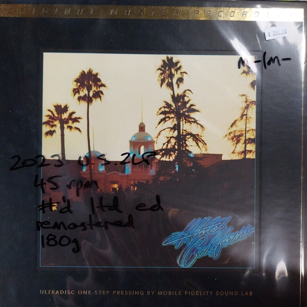 EAGLES - HOTEL CALIFORNIA (ORIGINAL MASTER RECORDING)(USED VINYL 2023 U.S. 2LP LMT ED. M- M-)