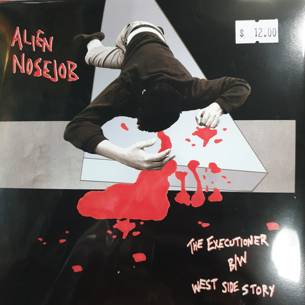 ALIEN NOSEJOB - THE EXECUTIONER (7
