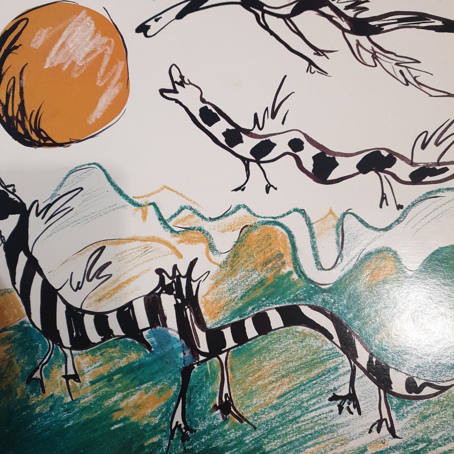 LAUGHING CLOWNS - EVERYTHING THAT FLIES (MLP) (USED VINYL 1983 AUS M-/M-)