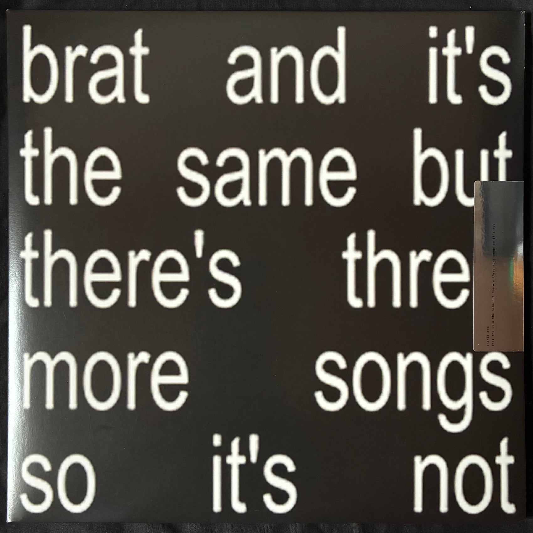 CHARLI XCX - BRAT AND IT'S THE SAME BUT THERE'S THREE MORE SONGS SO IT'S NOT (2LP) (BLACK/WHITE COLOURED) (USED VINYL 2024 UK M-/M-)