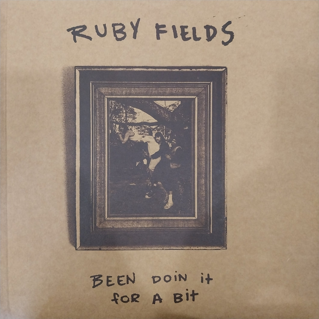 RUBY FIELDS - BEEN DOIN IT FOR A BIT  (SIGNED)(USED VINYL 2021 AUS GREEN M- M-)