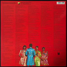 Load image into Gallery viewer, BEATLES - SGT PEPPER'S LONELY HEARTS CLUB BAND (USED VINYL 1992 JAPAN M-/M-)
