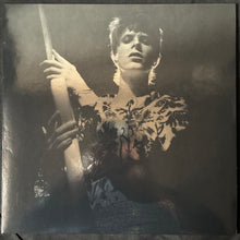 Load image into Gallery viewer, DAVID BOWIE - ROCK 'N' ROLL STAR (USED VINYL 2024 M-/M-)
