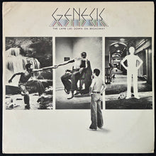 Load image into Gallery viewer, GENESIS - THE LAMB LIES DOWN ON BROADWAY (2LP) (USED VINYL 1974 UK EX+/EX)
