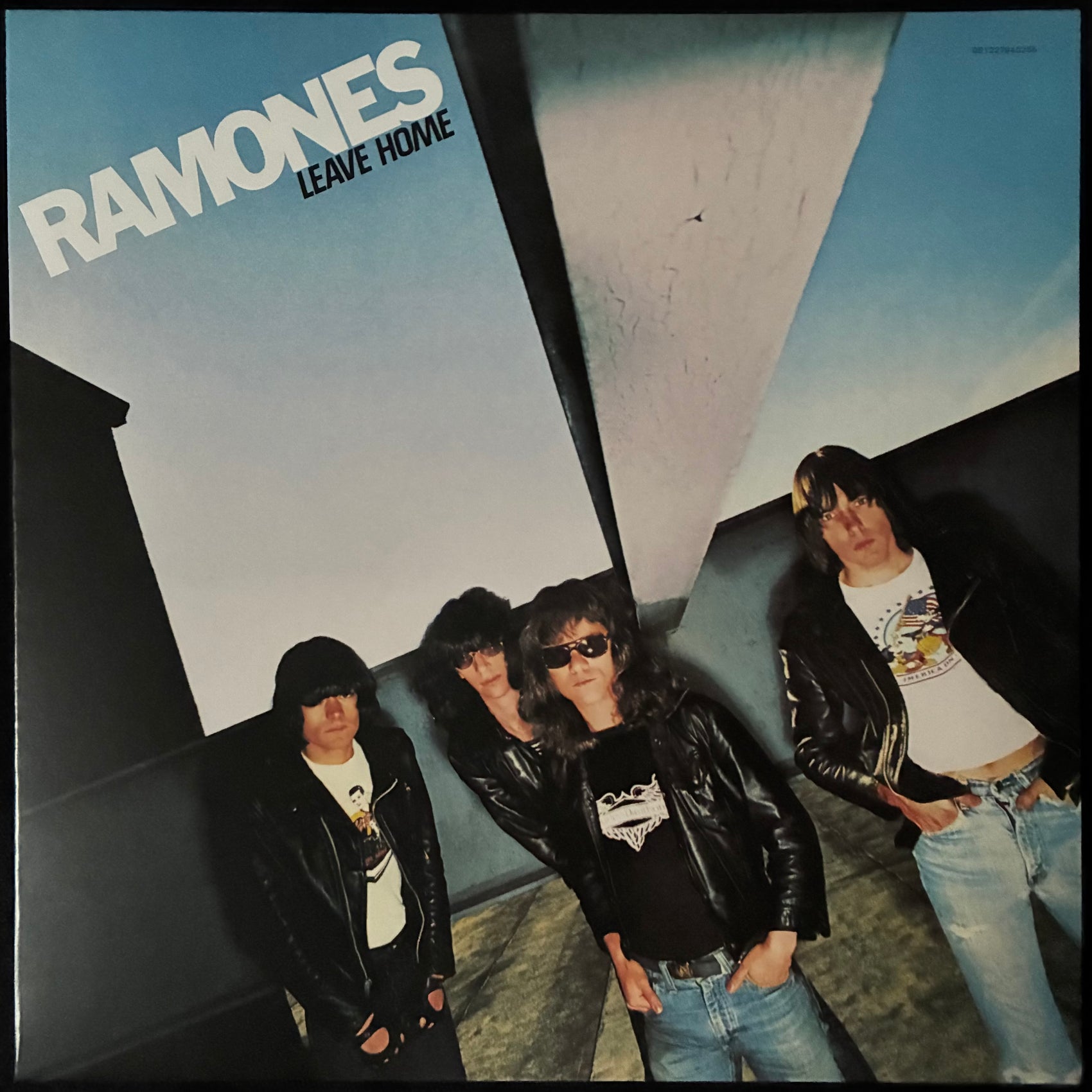 RAMONES - LEAVE HOME (180GM) (USED VINYL 2018 US M-/M-)