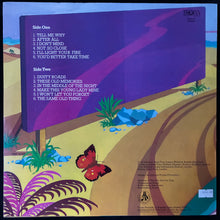 Load image into Gallery viewer, JOHN HOLT - DUSTY ROADS (USED VINYL 1982 UK EX+/EX+)
