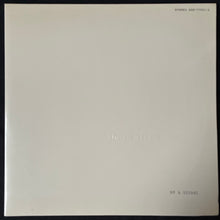 Load image into Gallery viewer, BEATLES - THE BEATLES (2LP) (USED VINYL 1976 JAPAN M-/M-)
