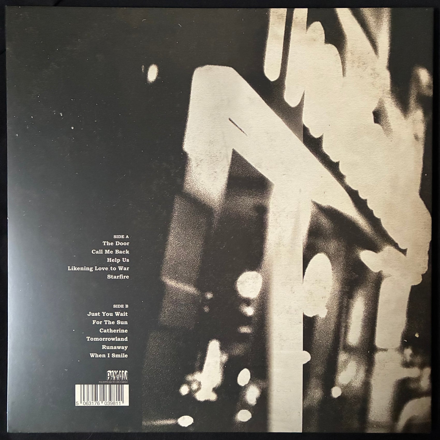 RYAN ADAMS - BLACKHOLE (USED VINYL 2024 US M-/M-)