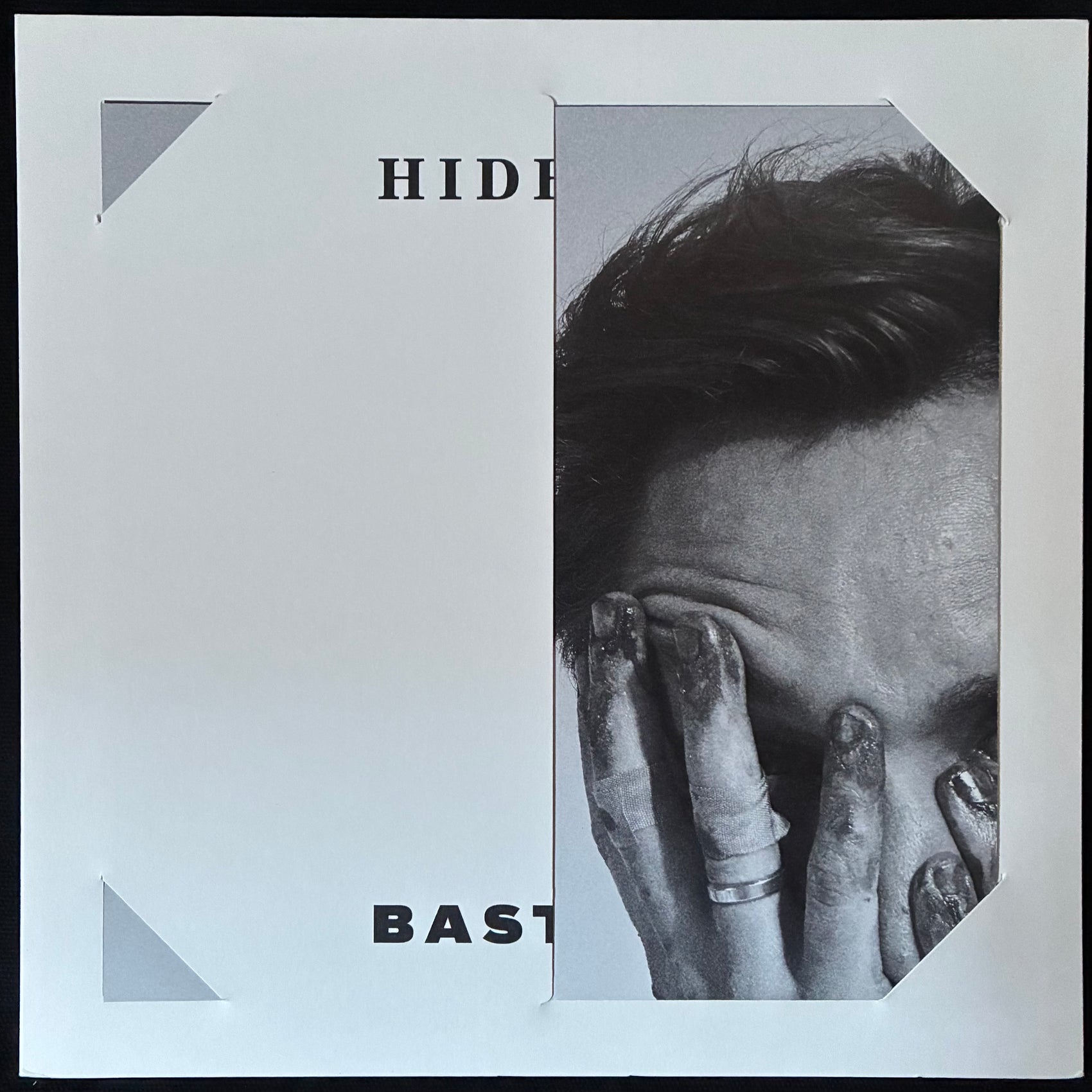 OLIVER SIM - HIDEOUS BASTARD (CLEAR COLOURED) (USED VINYL 2022 M-/M-)