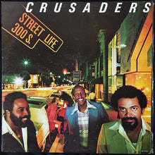 Load image into Gallery viewer, CRUSADERS - STREET LIFE (USED VINYL 1979 AUS M-/EX+)
