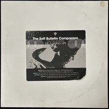 Load image into Gallery viewer, FLAMING LIPS - THE SOFT BULLETIN COMPANION (2LP) (SILVER COLOURED) (USED VINYL 2021 M-/M-)
