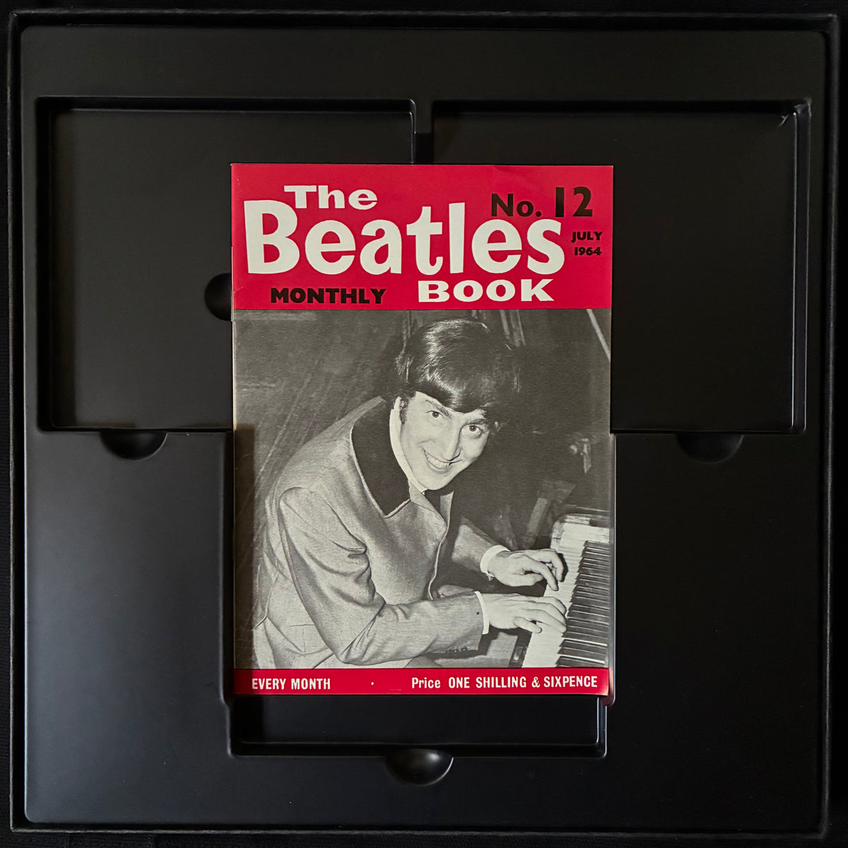 BEATLES - THE BEATLES ON COMPACT DISC (3CD BOX SET) (USED CD 1987 UK M-/EX)