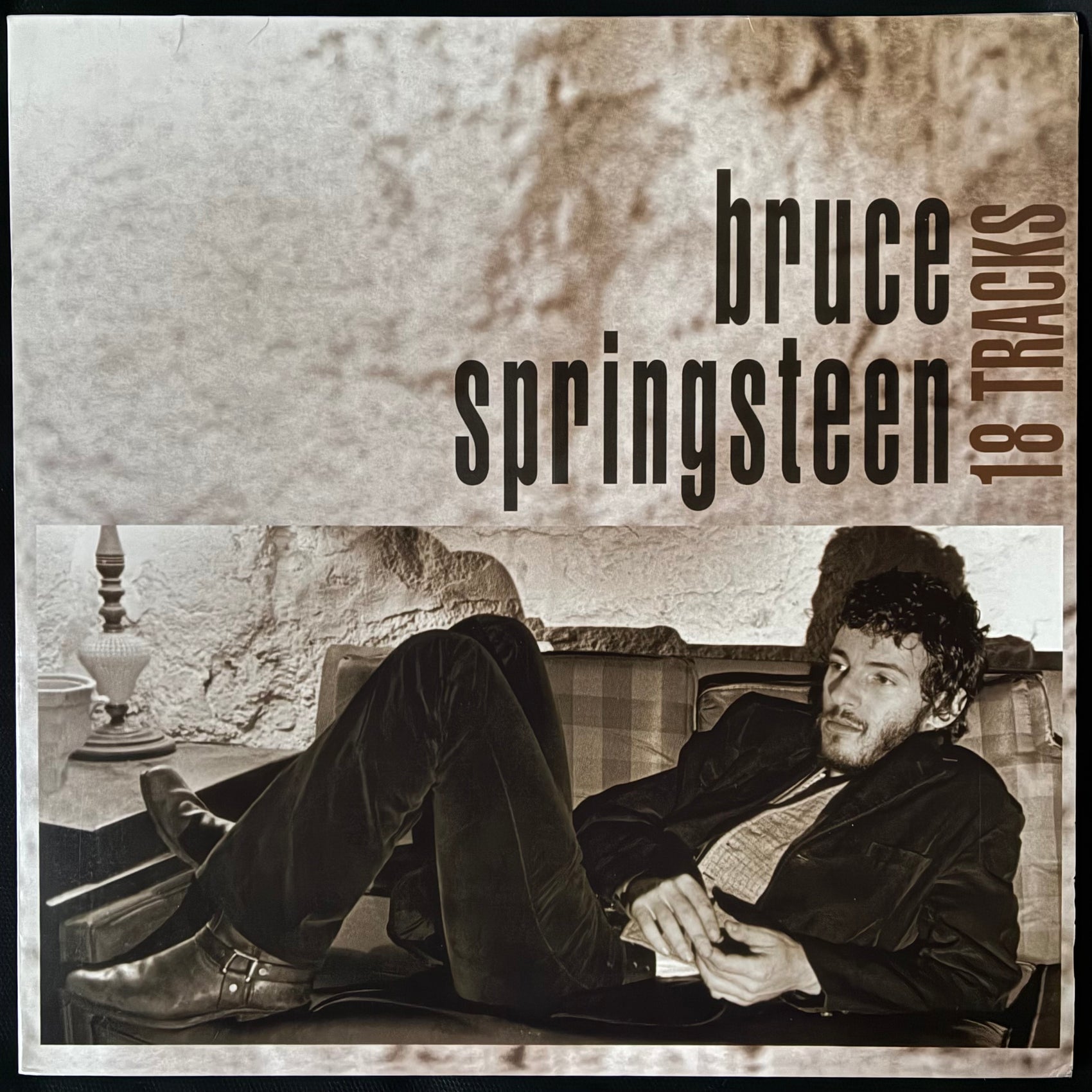 BRUCE SPRINGSTEEN - 18 TRACKS (2LP) (USED VINYL 2020 EU M-/M-)