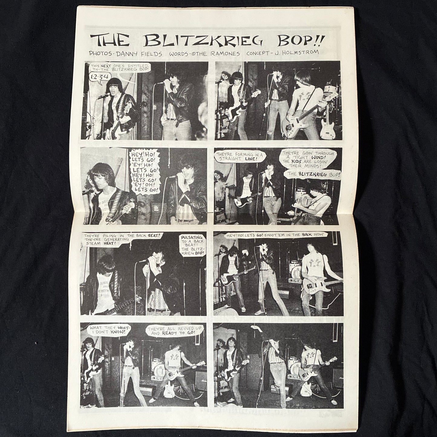 PUNK MAGAZINE VOLUME 1, NUMBER 3 - THE RAMONES (APRIL 1976) MAGAZINE