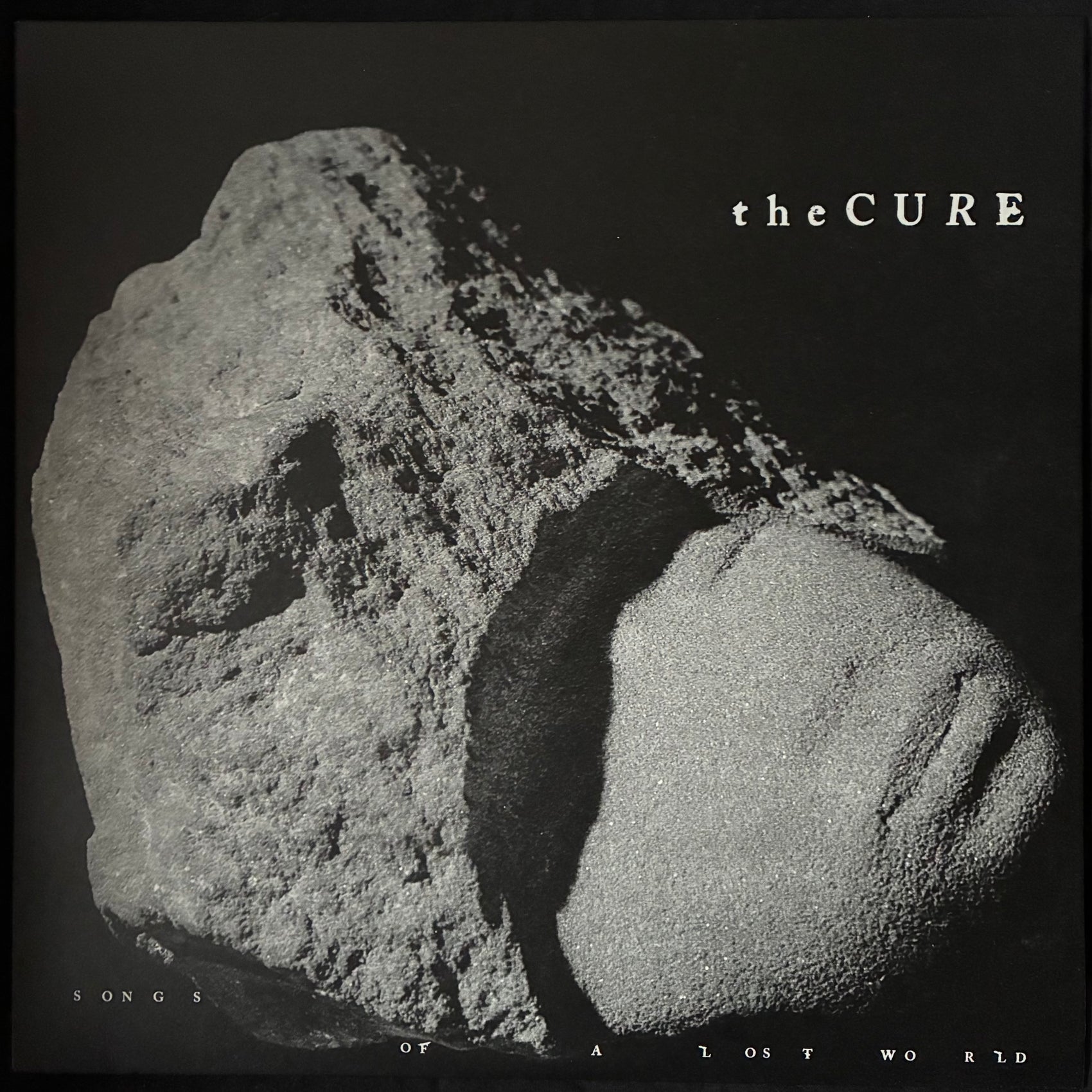 CURE - SONGS OF A LOST WORLD (180GM) (GREY COLOURED) (USED VINYL 2024 M-/M-)