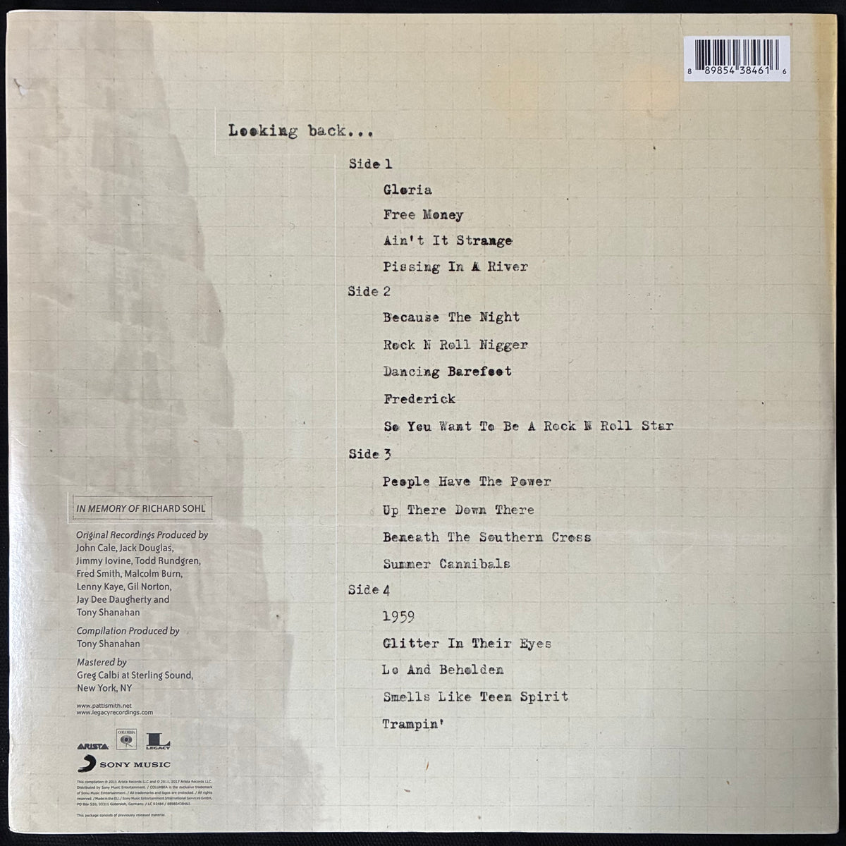 PATTI SMITH - OUTSIDE SOCIETY (2LP) (180GM) (USED VINYL 2017 EU M-/EX+)