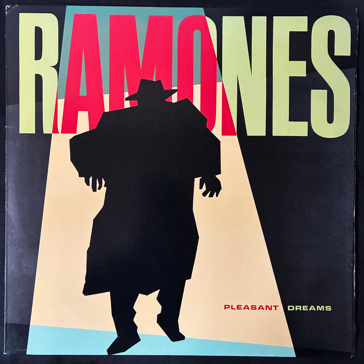 RAMONES - PLEASANT DREAMS (FIRST PRESSING) (USED VINYL 1981 AUS M-/EX+)