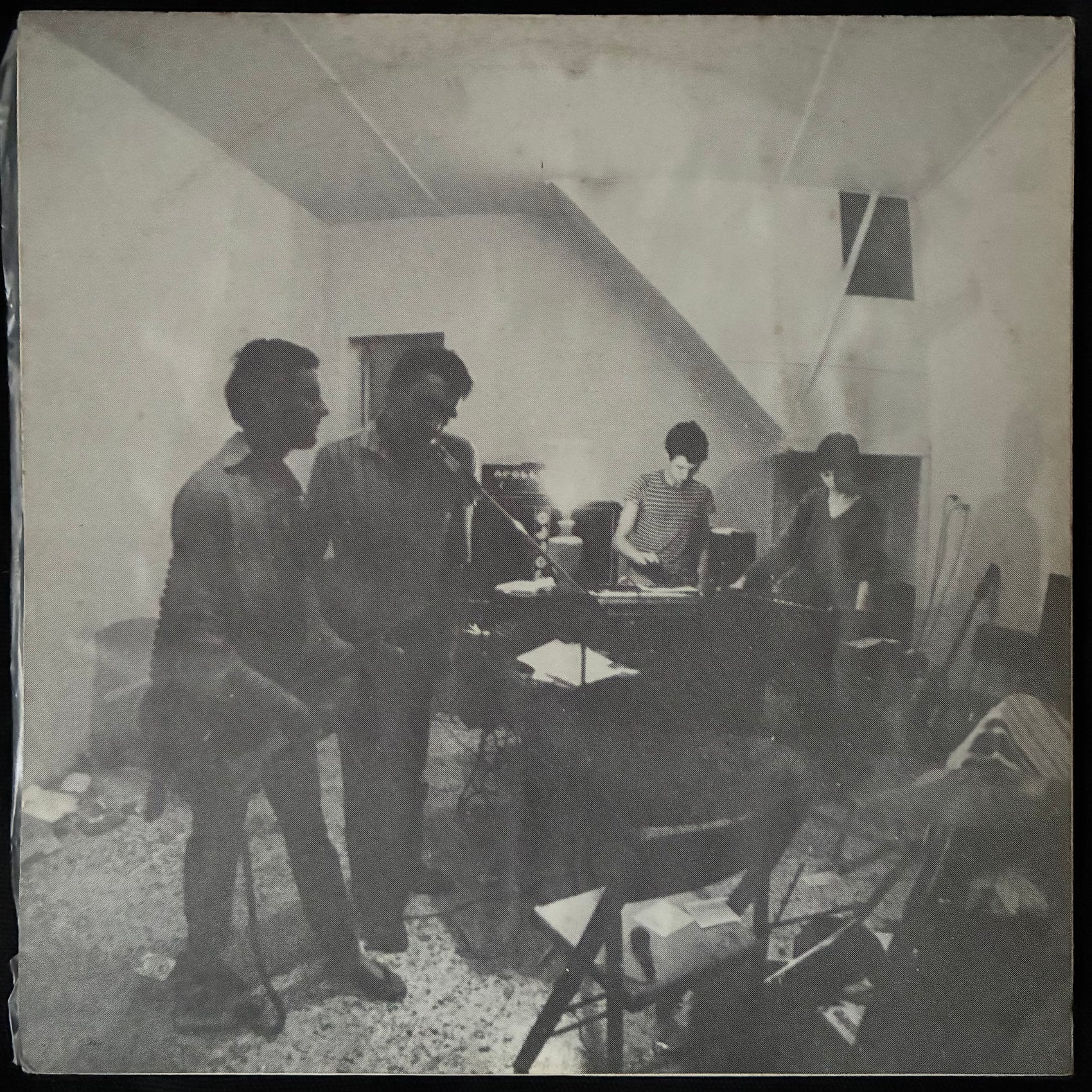 PRIMITIVE CALCULATORS - PRIMITIVE CALCULATORS (FIRST PRESSING) (USED VINYL 1982 AUS M-/EX)