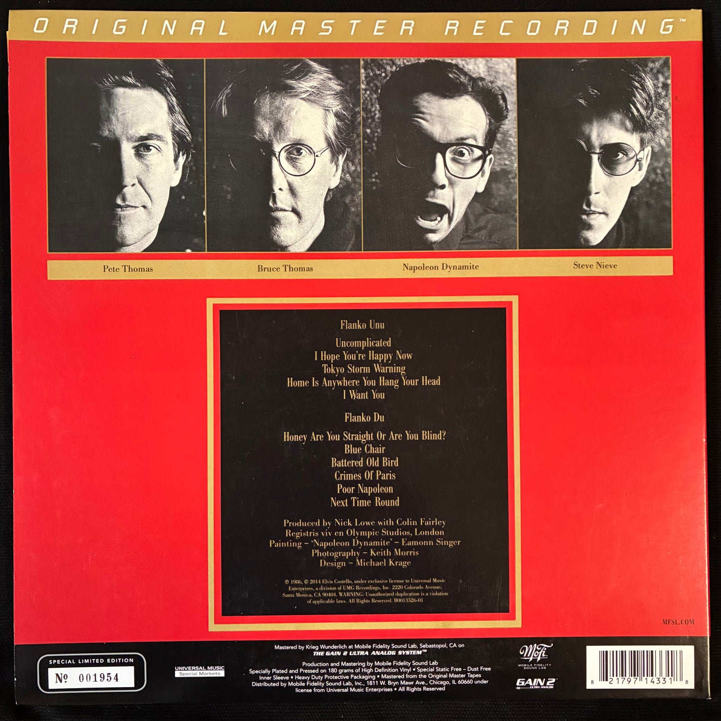 ELVIS COSTELLO AND THE ATTRACTIONS - BLOOD & CHOCOLATE (MFSL 180GM) (USED VINYL 2015 US M-/EX+)