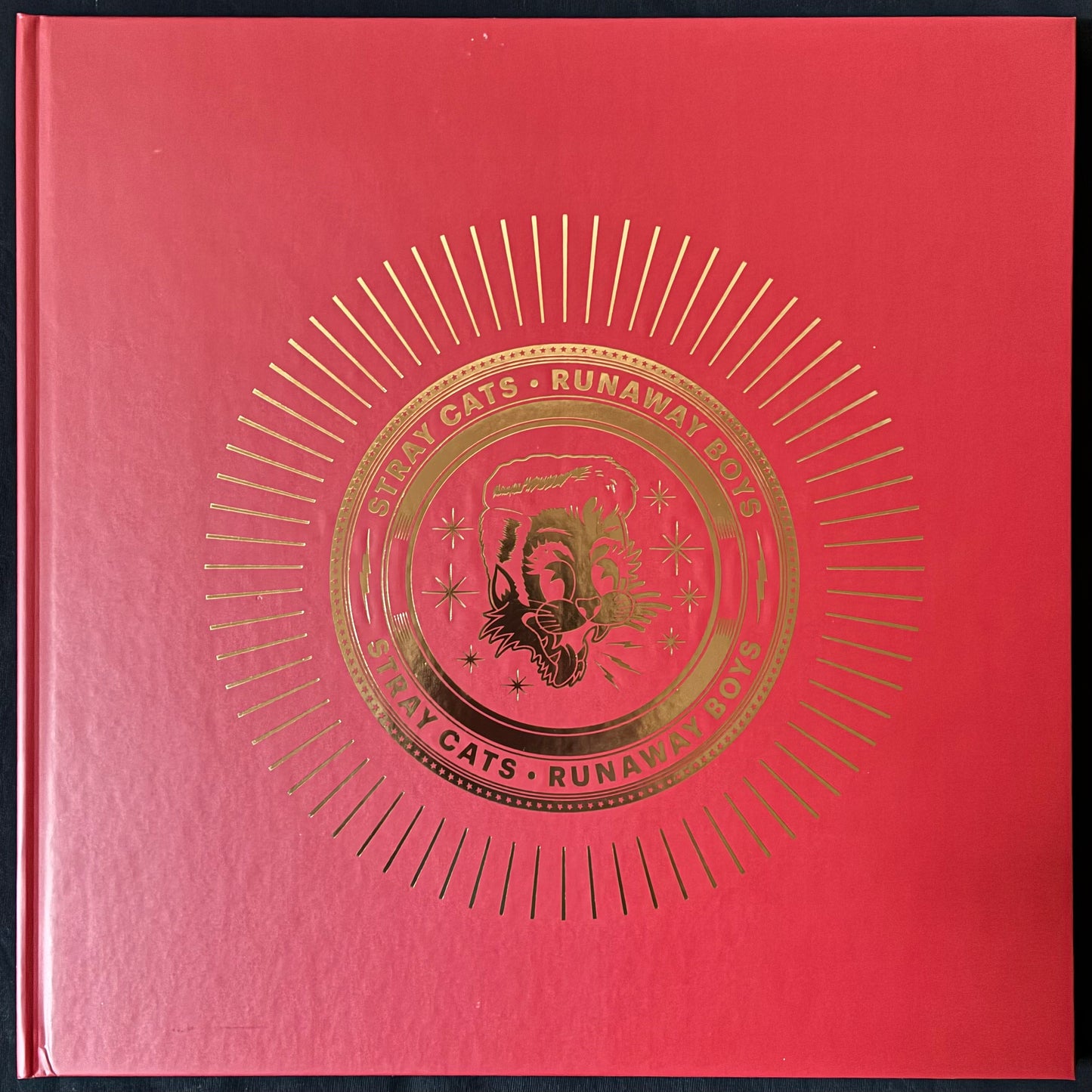 STRAY CATS - RUNAWAY BOYS! (4LP) (USED BOX SET 2019 UK M-/M-)