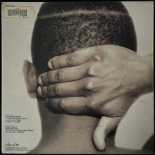 Load image into Gallery viewer, ZEKE MANYIKA - MASTERCRIME (USED VINYL 1989 UK M-/EX+)
