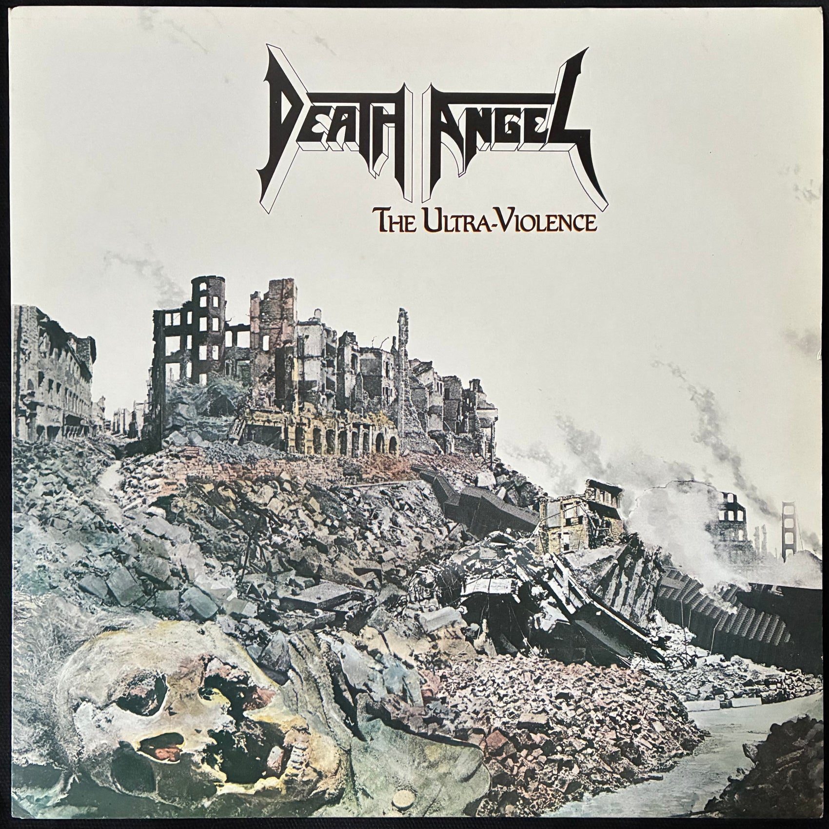 DEATH ANGEL - THE ULTRA VIOLENCE (FIRST PRESSING) (USED VINYL 1987 UK M-/EX+)