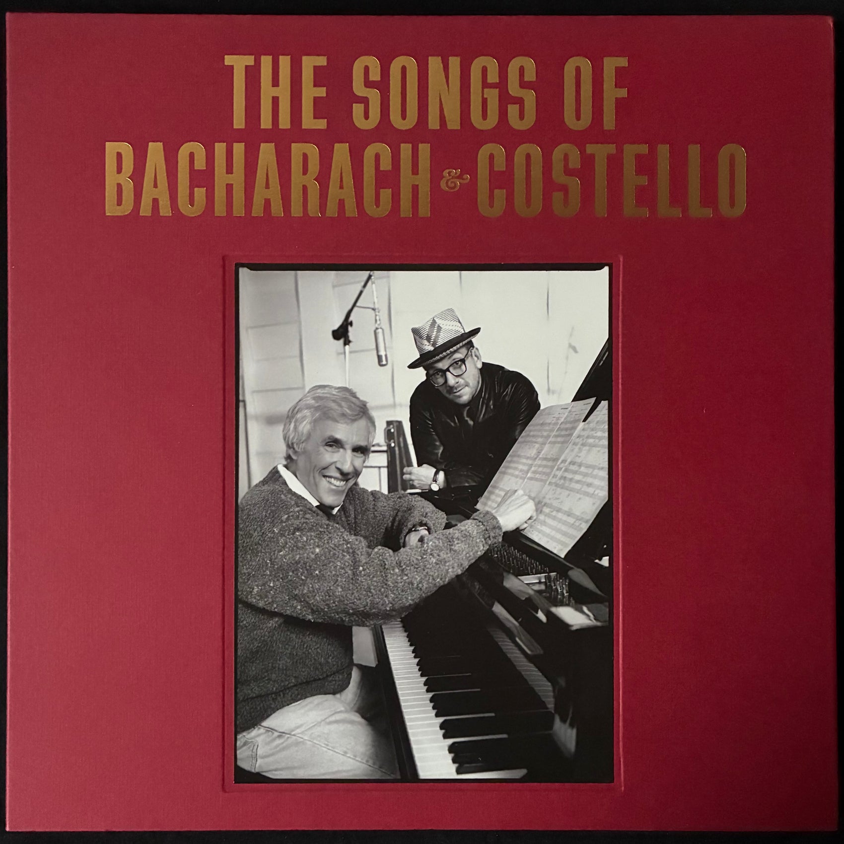ELVIS COSTELLO - THE SONGS OF BACHARACH & COSTELLO (2LP+4CD BOX SET) (USED VINYL 2023 M-/M-/EX+)