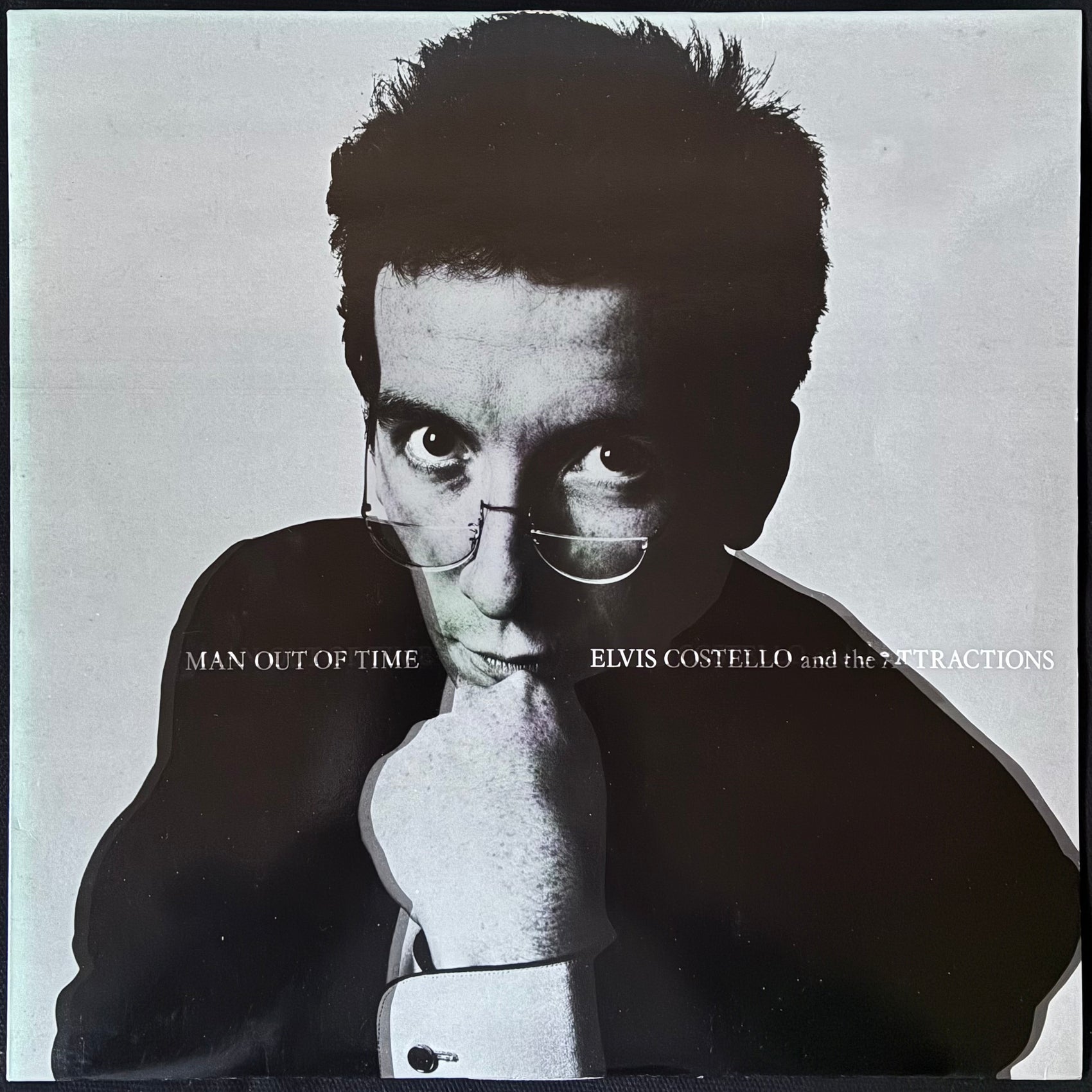 ELVIS COSTELLO - MAN OUT OF TIME (12") (USED VINYL 1982 UK M-/EX+)