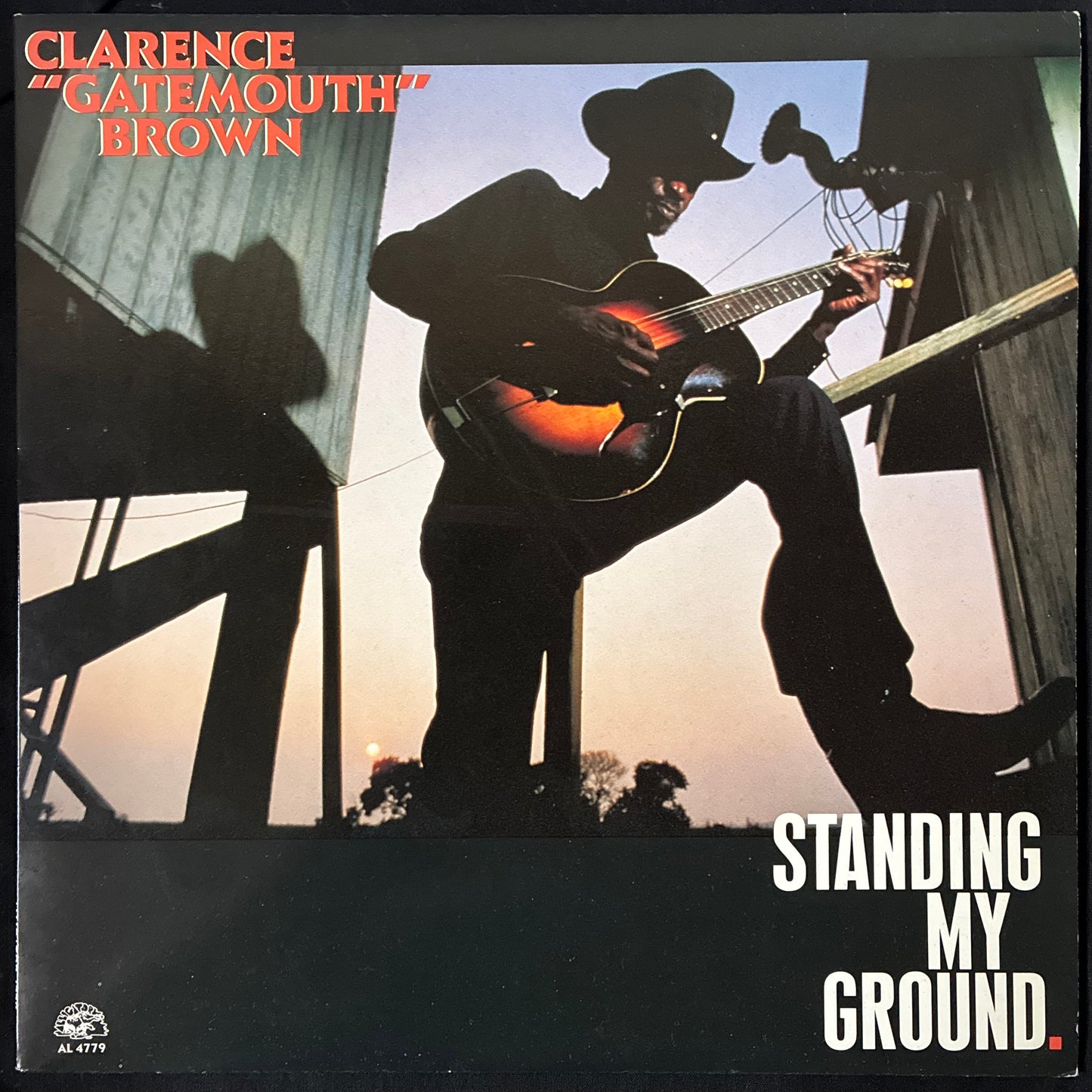 CLARENCE "GATEMOUTH" BROWN - STANDING MY GROUND (USED VINYL 1989 US M-/EX+)