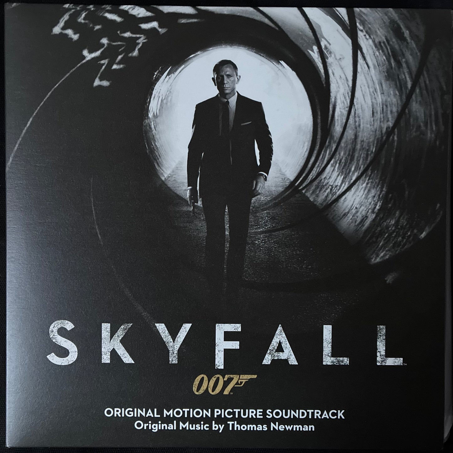 THOMAS NEWMAN - 007 SKYFALL OST (2LP+POSTER) (CLEAR/BLACK SMOKE COLOURED) (USED VINYL 2018 EU M-/M-)