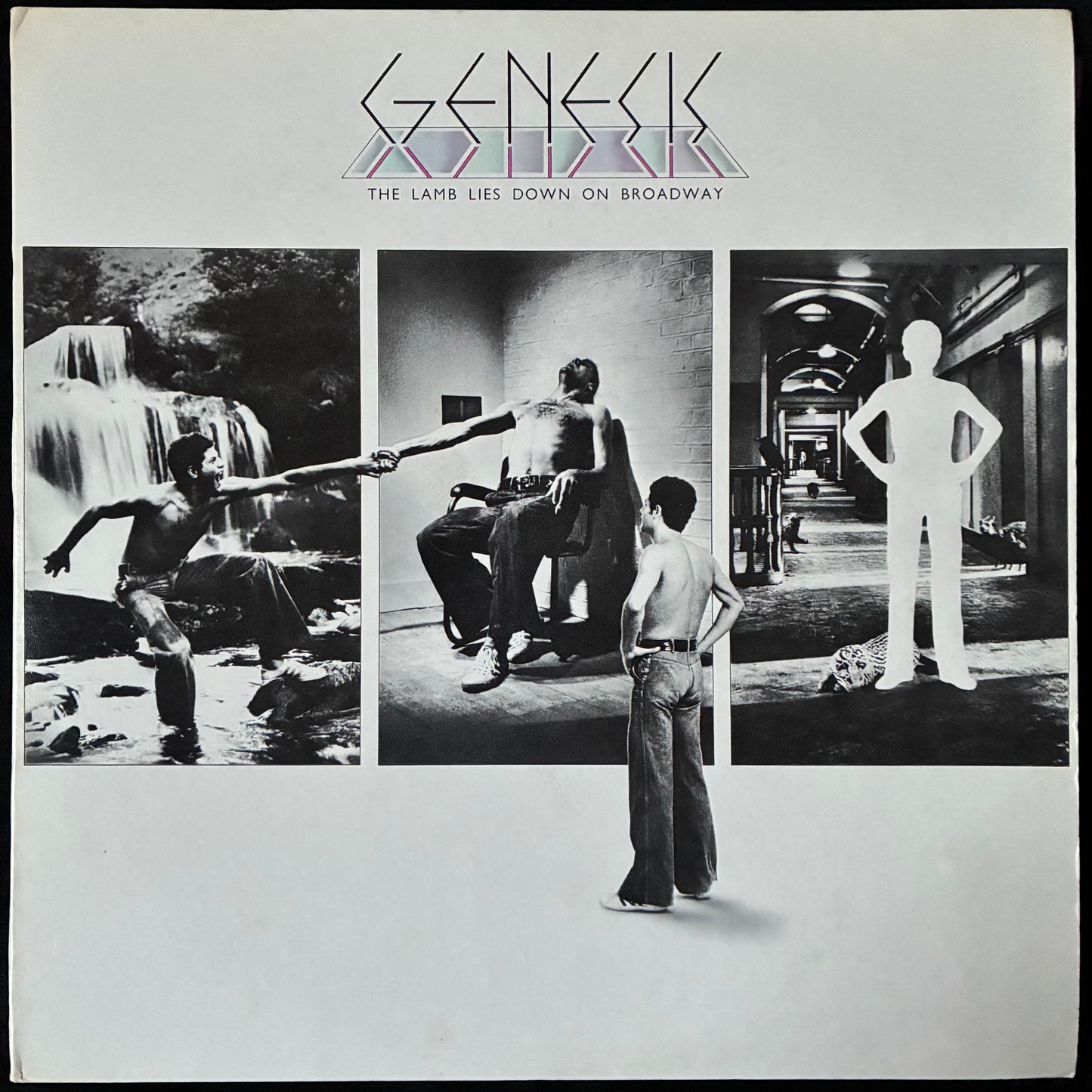 GENESIS - THE LAMB LIES DOWN ON BROADWAY (2LP) (USED VINYL 1982 US M-/EX+)