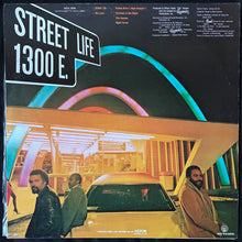Load image into Gallery viewer, CRUSADERS - STREET LIFE (USED VINYL 1979 AUS M-/EX+)
