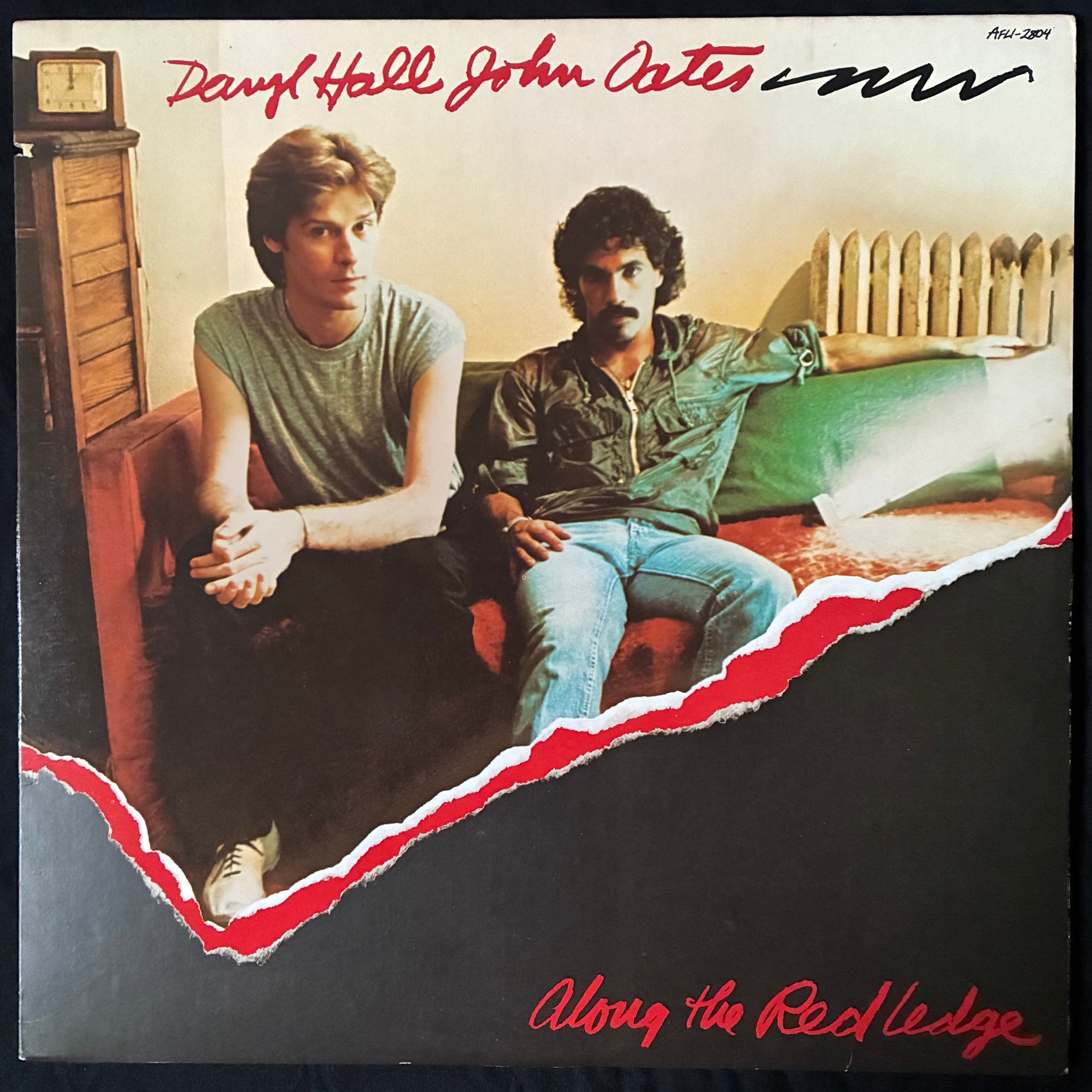 DARYL HALL & JOHN OATES - ALONG THE RED LEDGE (USED VINYL 1978 US M-/EX)