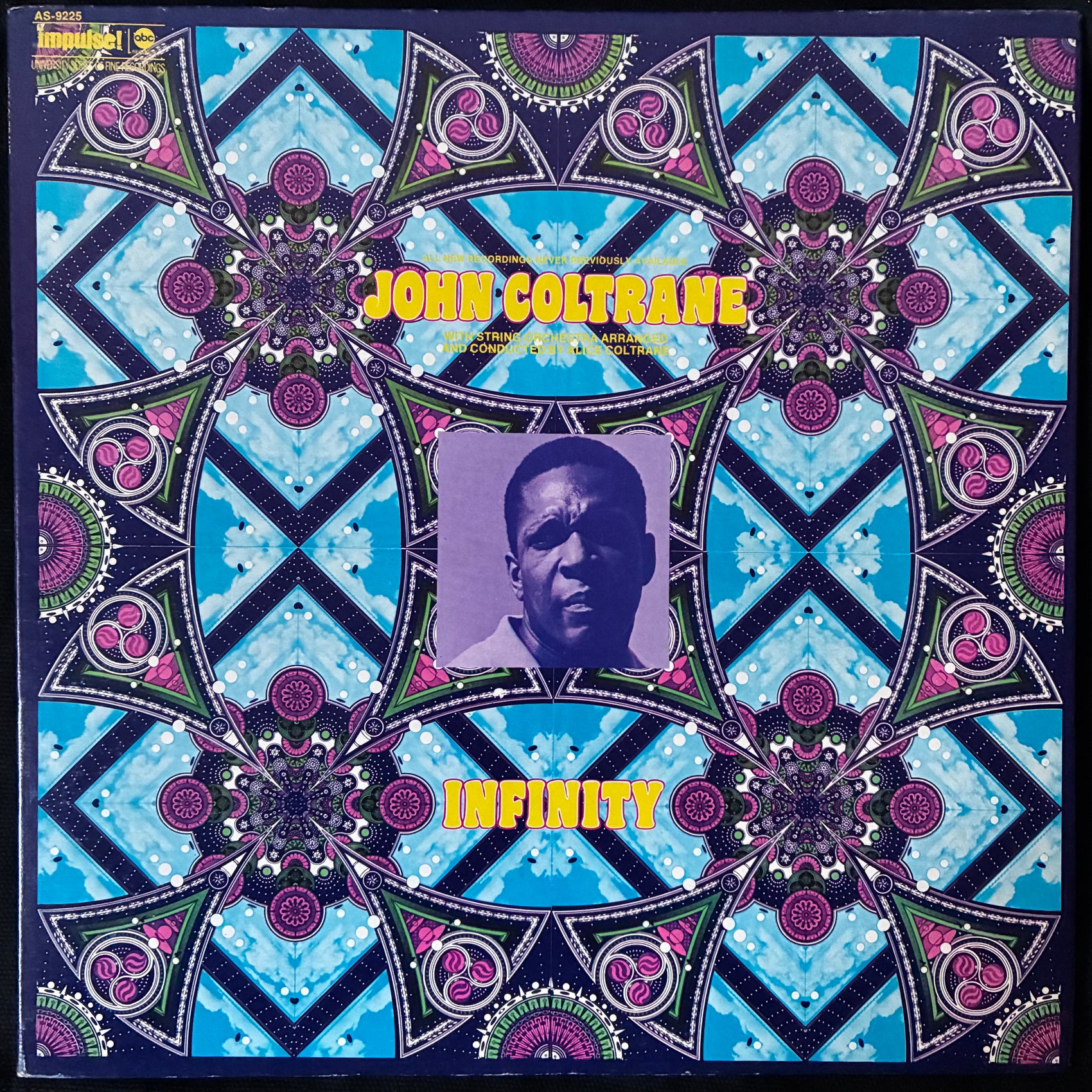 JOHN COLTRANE - INFINITY (USED VINYL 1972 JAPANESE M-/EX-)