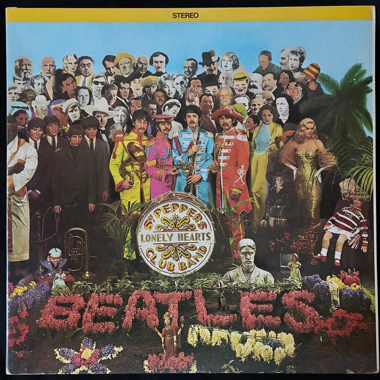 BEATLES - SGT. PEPPER'S LONELY HEARTS CLUB BAND (GREY SWIRL COLOURED) (USED VINYL 1978 CANADA M-/EX+)