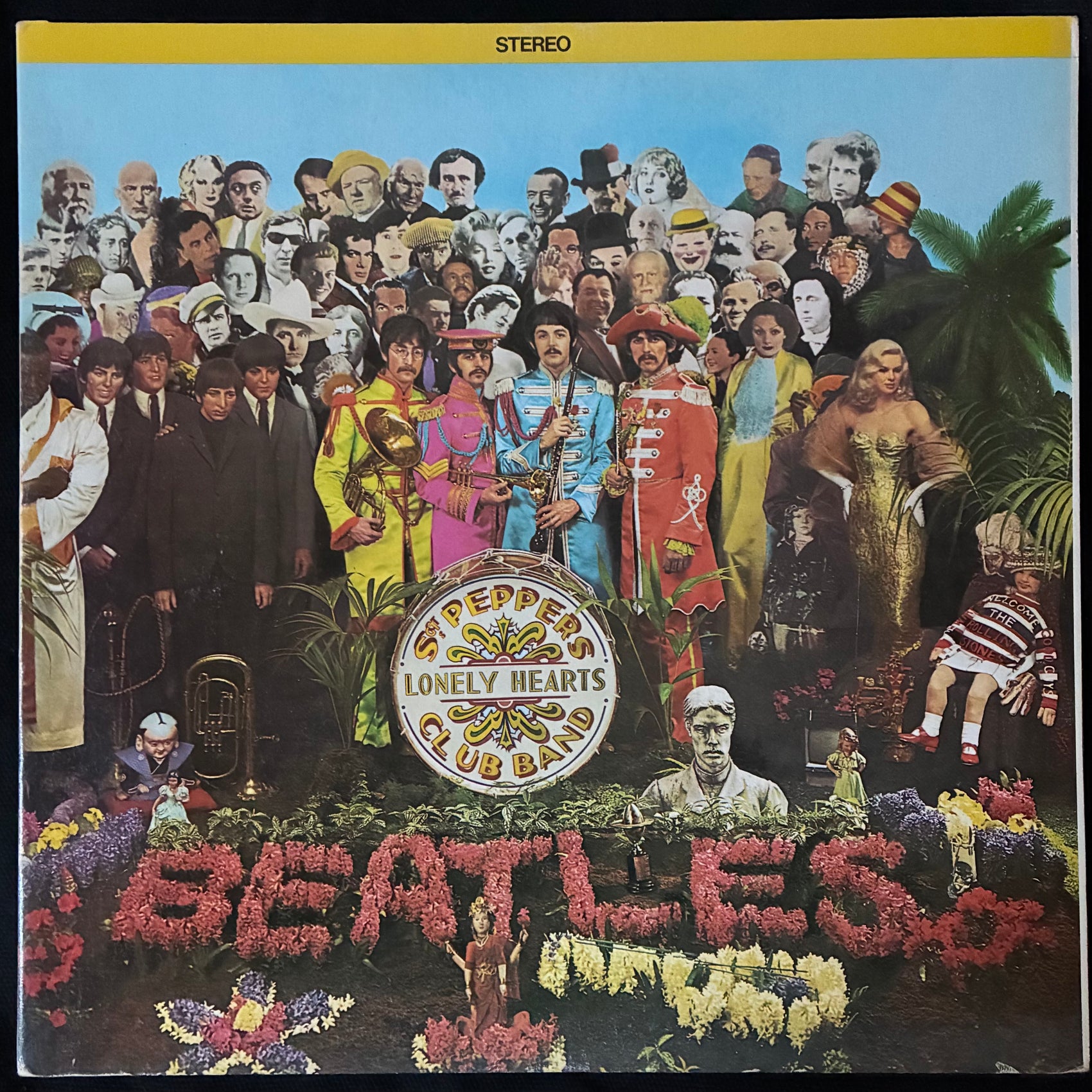 BEATLES - SGT. PEPPER'S LONELY HEARTS CLUB BAND (GREY SWIRL COLOURED) (USED VINYL 1978 CANADA M-/EX+)